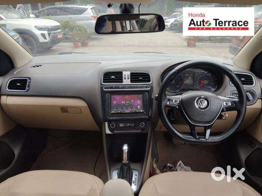 Volkswagen Vento 1.2 Tsi Highline At, 2016, Petrol