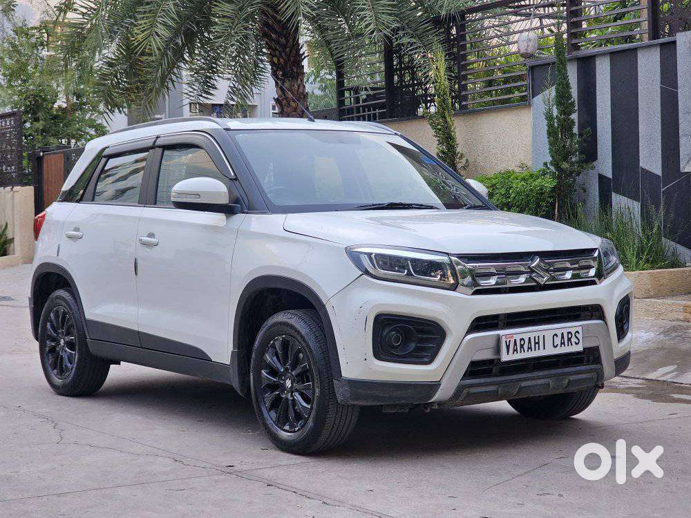 Maruti Suzuki Brezza 1.5 Zxi Smart Hybrid, 2021, Petrol
