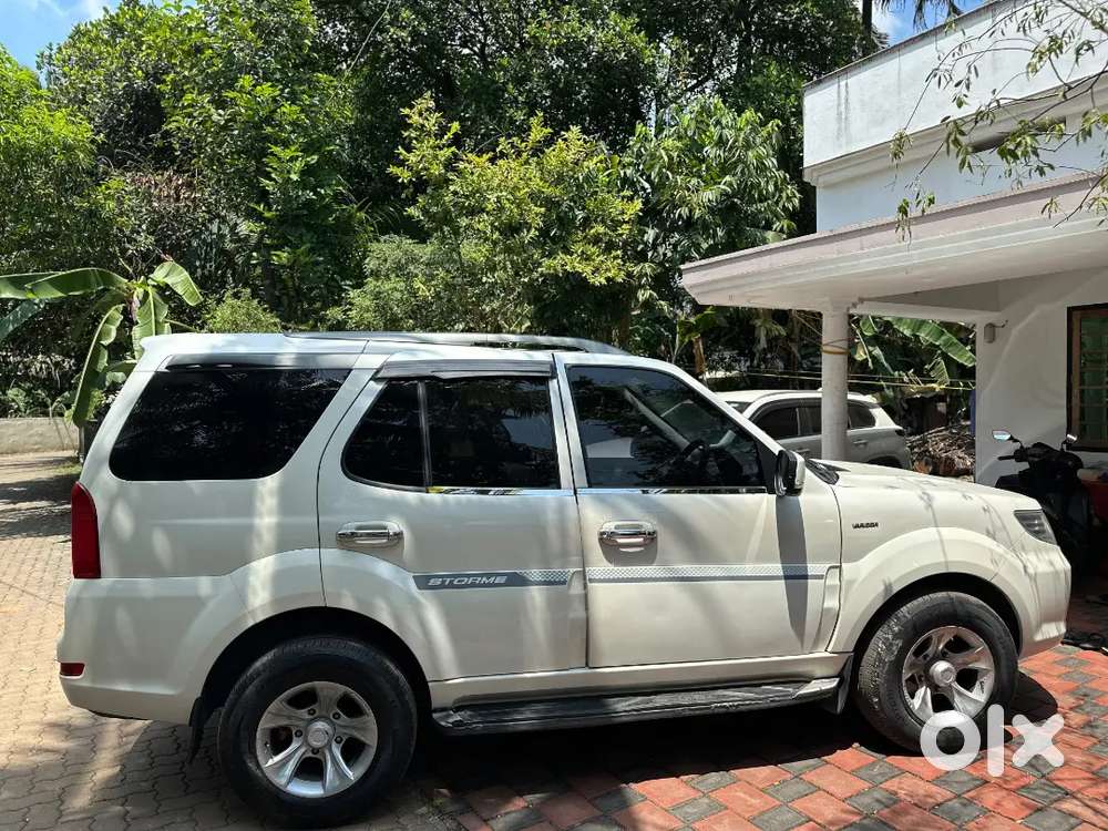 Tata Safari Storme 2017 Diesel Manual