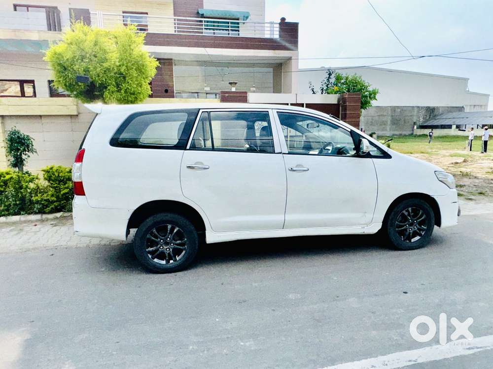 Toyota Innova 2.5 V 7 Str, 2012, Diesel