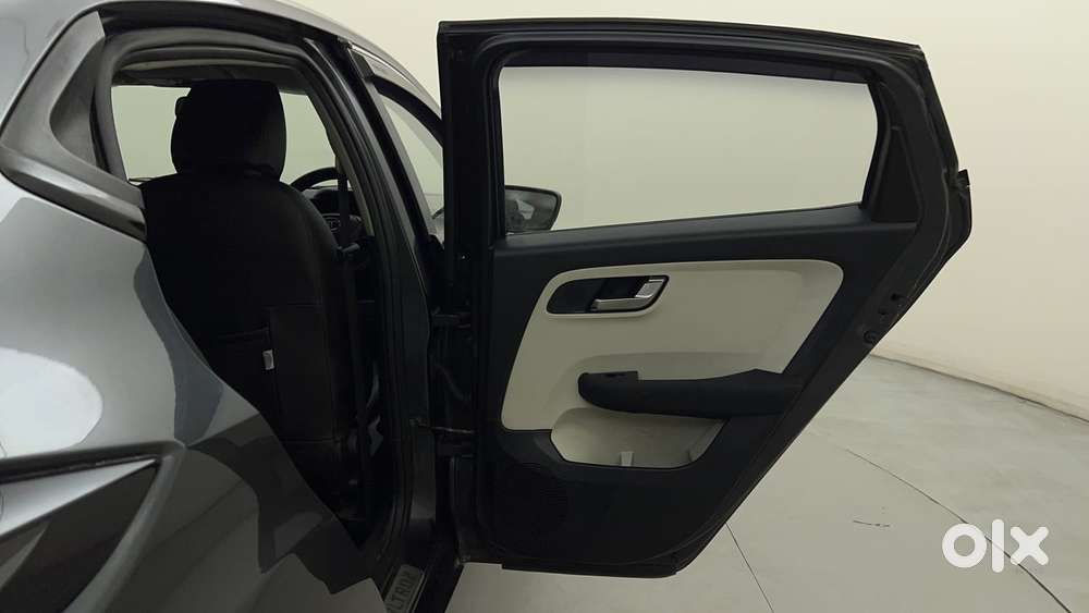 Tata Altroz 1.5 Xz Diesel, 2021, Diesel