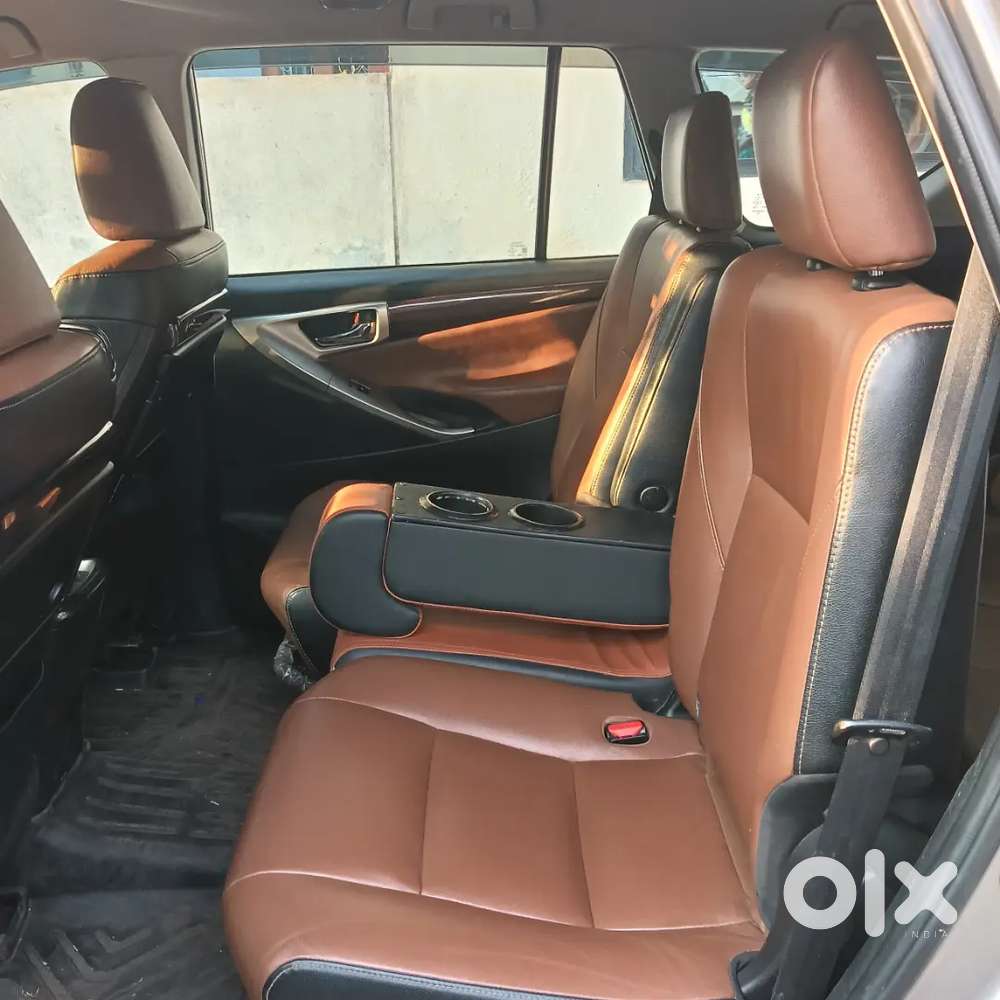 Toyota Innova Crysta 2.8z 2016 Diesel Top Condition For Sale