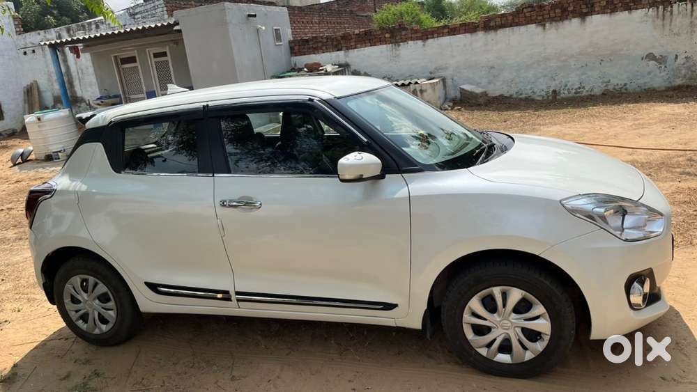 Maruti Suzuki Swift Petrol 2022