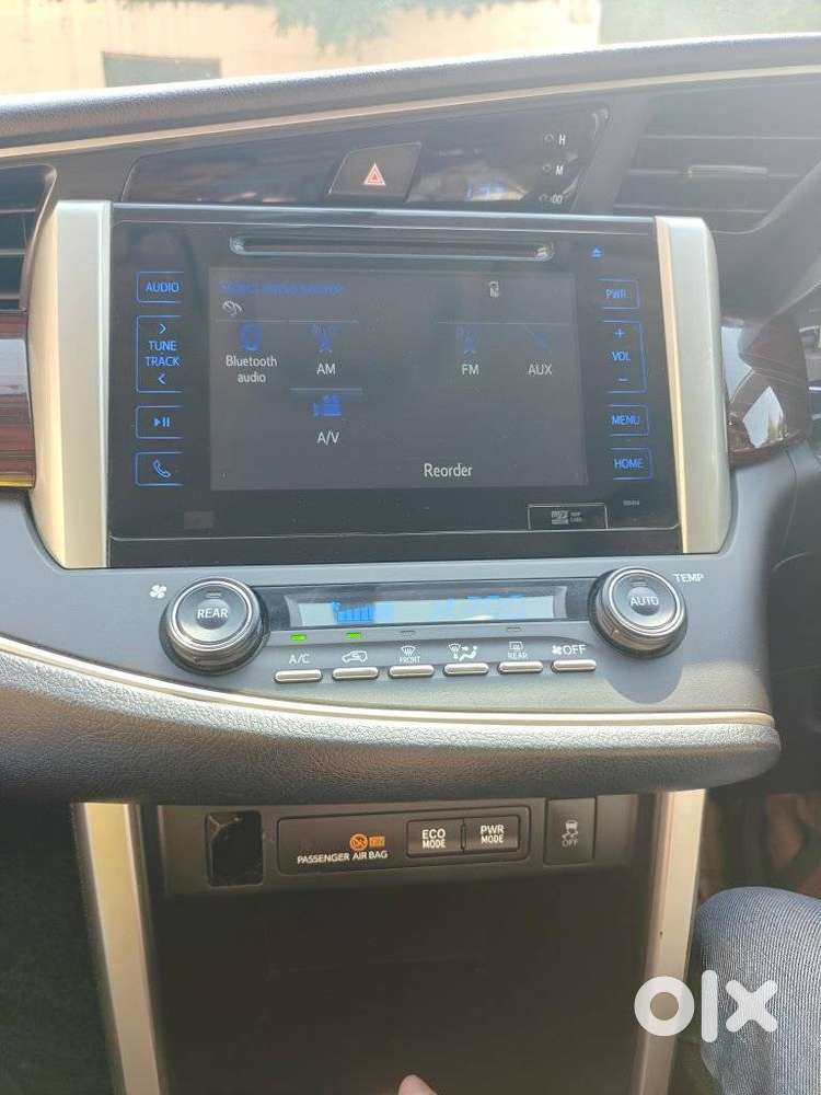 Toyota Innova Crysta 2.4 Z 7 Str, 2016, Diesel