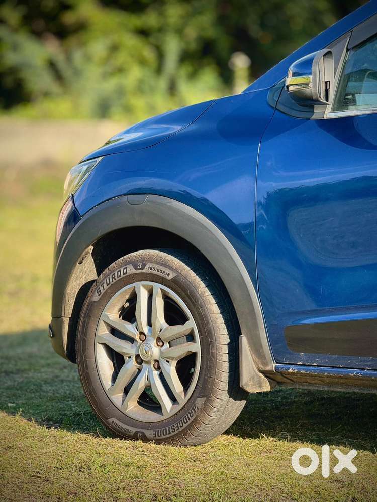 Renault Triber Rxz, 2021, Petrol
