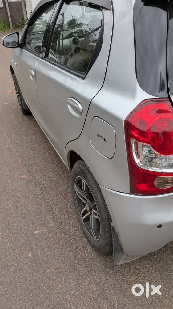 Toyota Etios Liva 2016