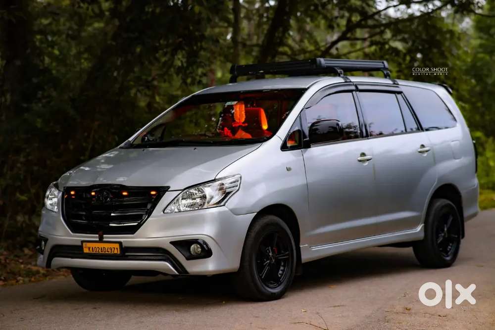 Toyota Innova 2013 Diesel.