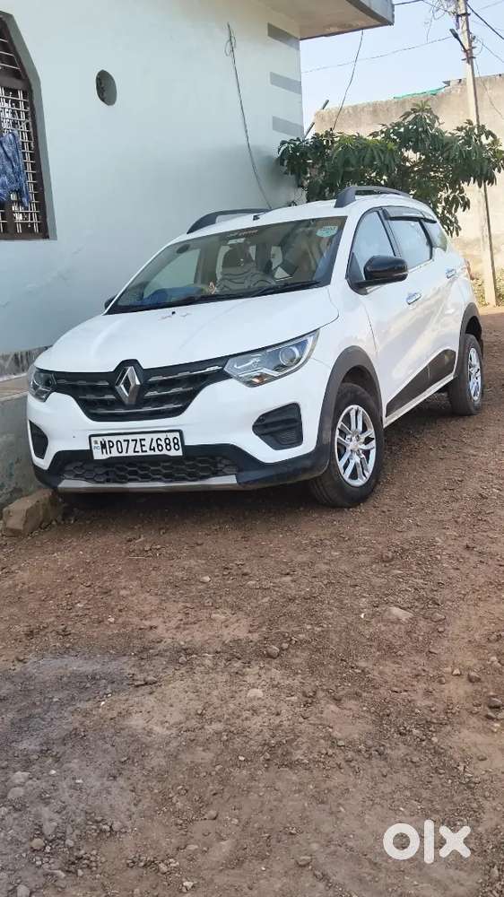 Renault Triber 2023 Petrol Well Maintained