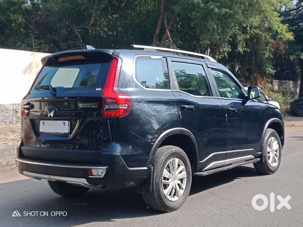 Mahindra Scorpio-n 2.0 Z8 Petrol Mt 7 Str, 2023, Petrol