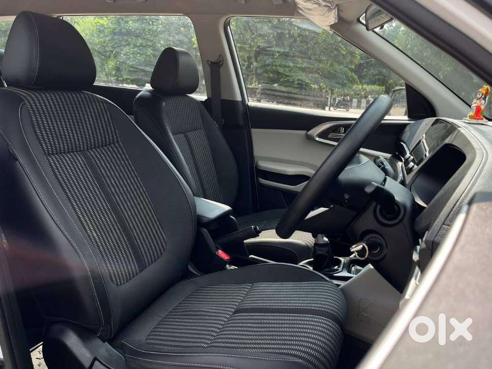 Kia Carens 1.5 Prestige 7 Str, 2023, Petrol