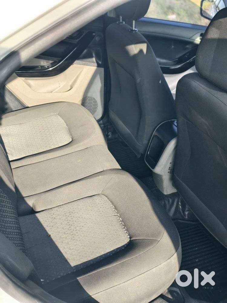 Tata Nexon 1.2 Revotron Xm (s), 2018, Petrol