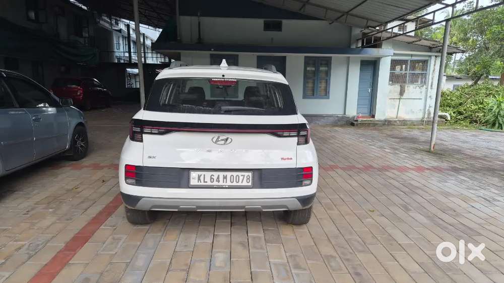 Hyundai Venue Knight 2023 Automatic