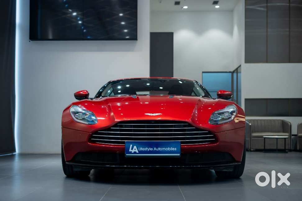 Aston Martin Db11 4.0 V12, 2017, Petrol