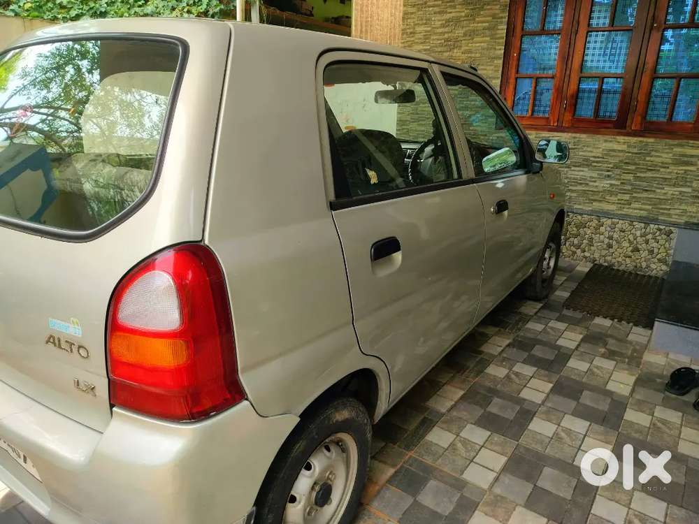Good Condition Low Kms Running Alto Lx