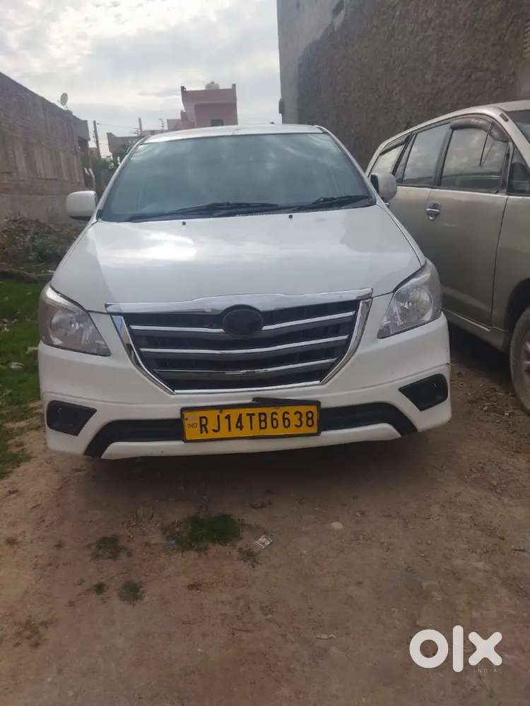 Toyota Innova 2013 Diesel 254000 Km Driven
