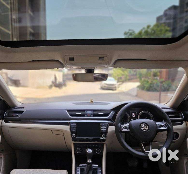 Skoda Superb Lk 1.8 Tsi At, 2017, Petrol