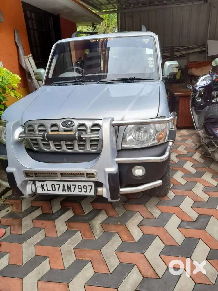 Mahindra Scorpio 2wd Ac