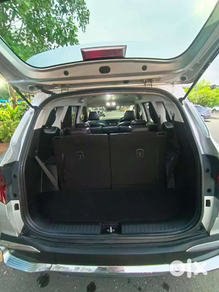 2023 Kia Carens Premium  1st Owner  Warranty Till 2028