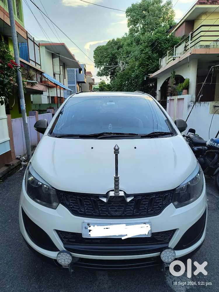 Mahindra Marazzo Diesel 2019