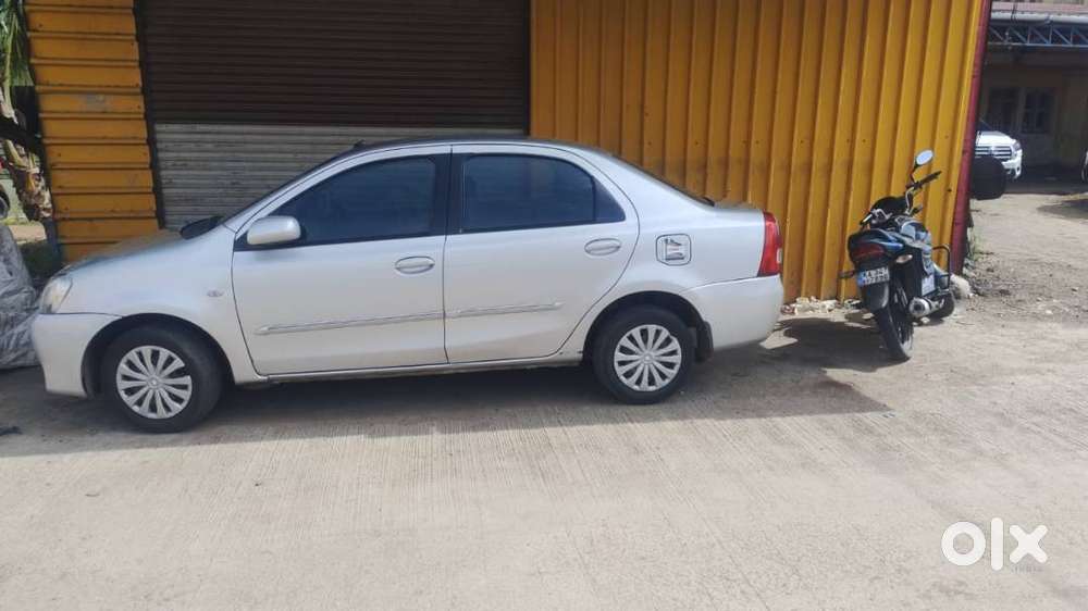 Toyota Etios G 2011