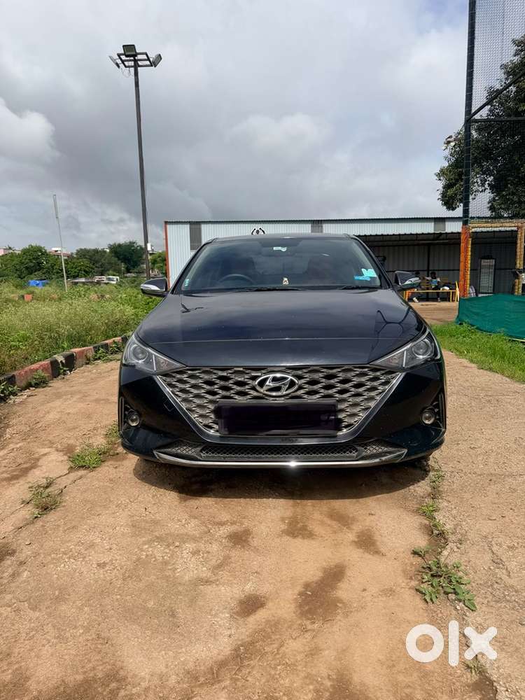 Hyundai Verna 2022 Petrol Manual