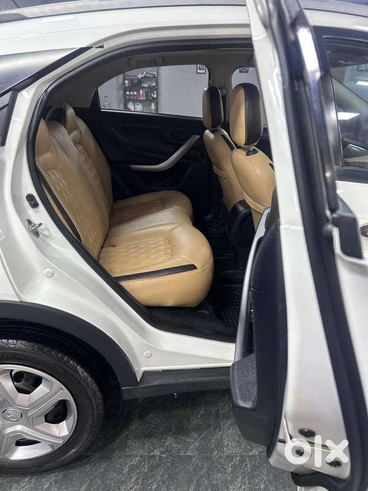 Tata Nexon 1.2 Revotron Xm (s), 2023, Diesel