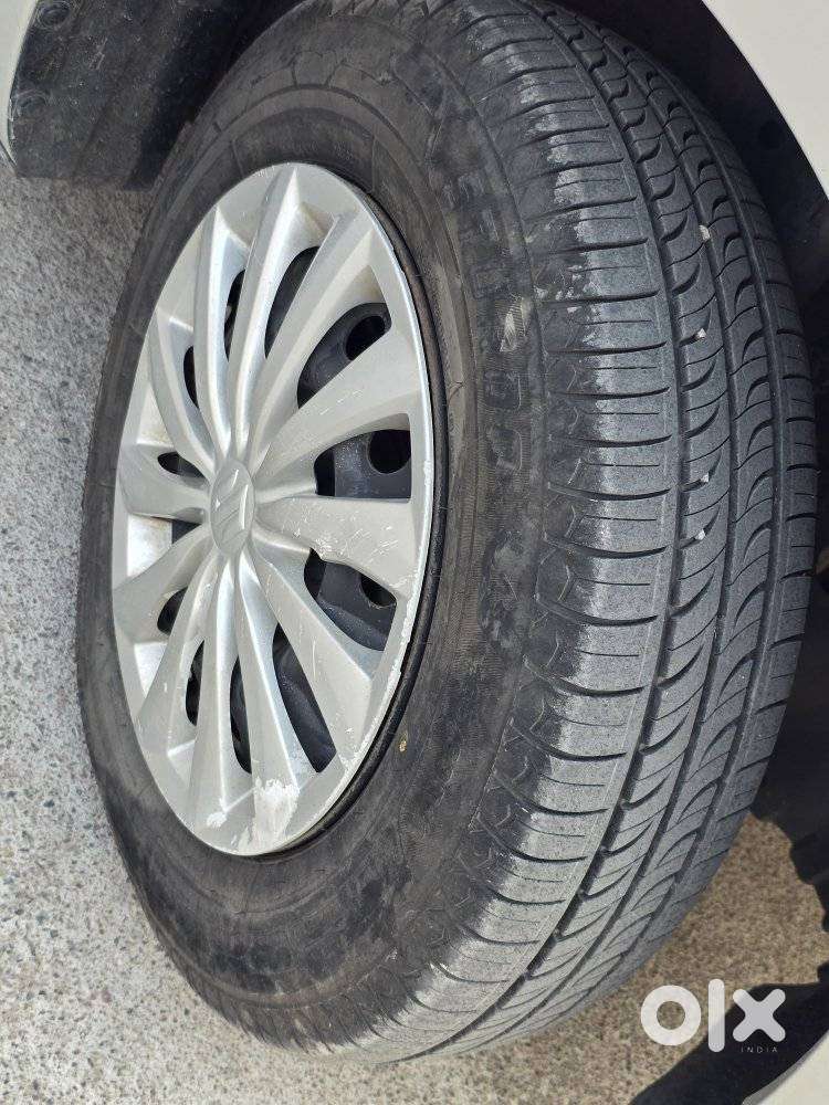 Maruti Suzuki Swift Dzire Vdi Bsiv, 2015, Diesel