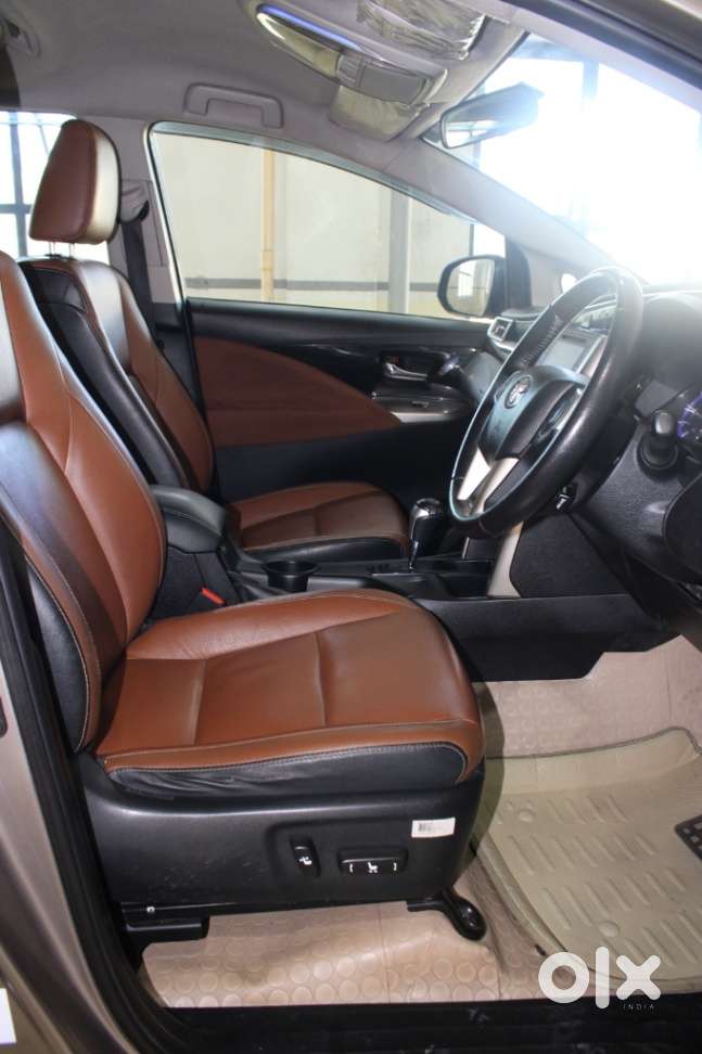 Toyota Innova Crysta 2.8 Z, 2016, Diesel