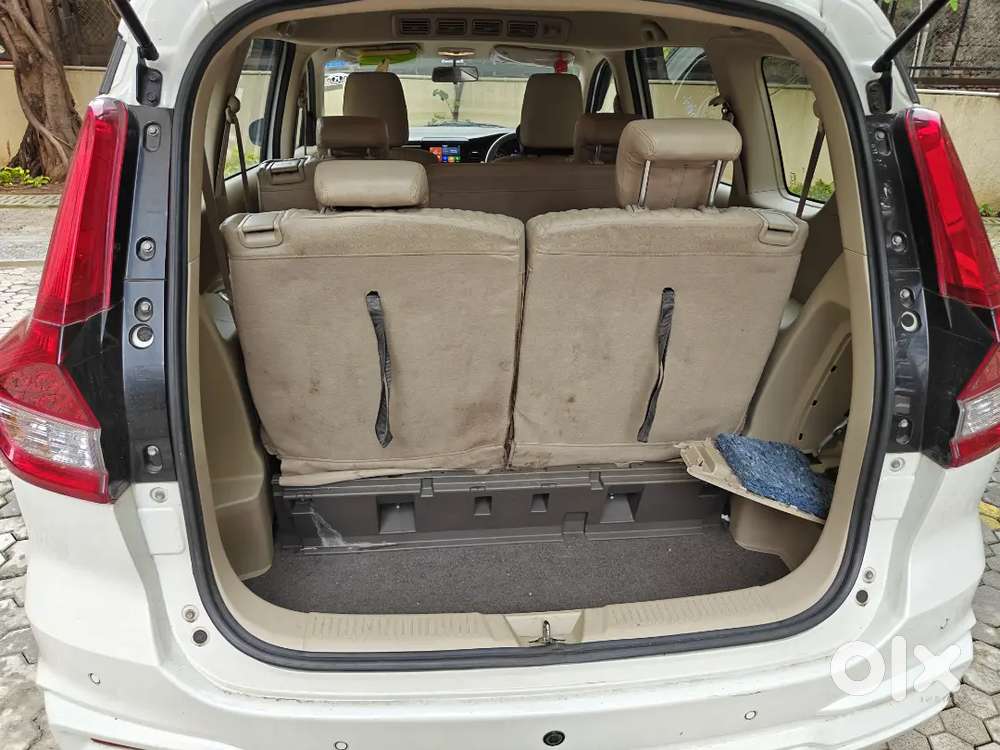 Maruti Suzuki Ertiga Zxi 2022