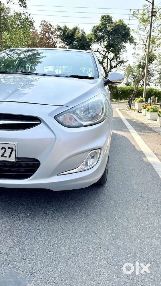 Hyundai Fluidic Verna 1.6 Vtvt Sx, 2012, Petrol