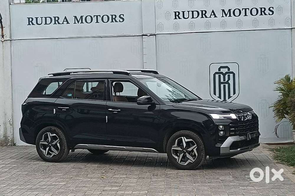 Hyundai Alcazar Prestige 7-seater, 2024, Petrol