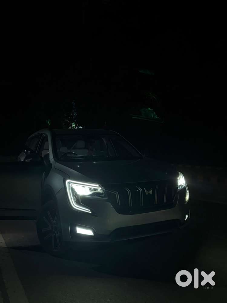 Mahindra Xuv700 Petrol 2023