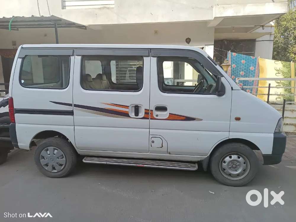 Showroom Condition! Maruti Suzuki Eeco - 21,000 Km Used - Petrol + Ac