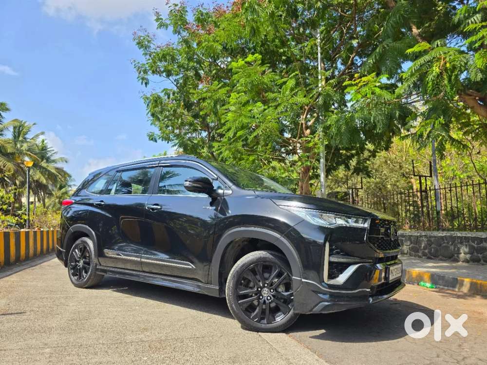 Toyota Innova Hycross 2.0 Zx (o) Hybrid 7 Str, 2024, Petrol