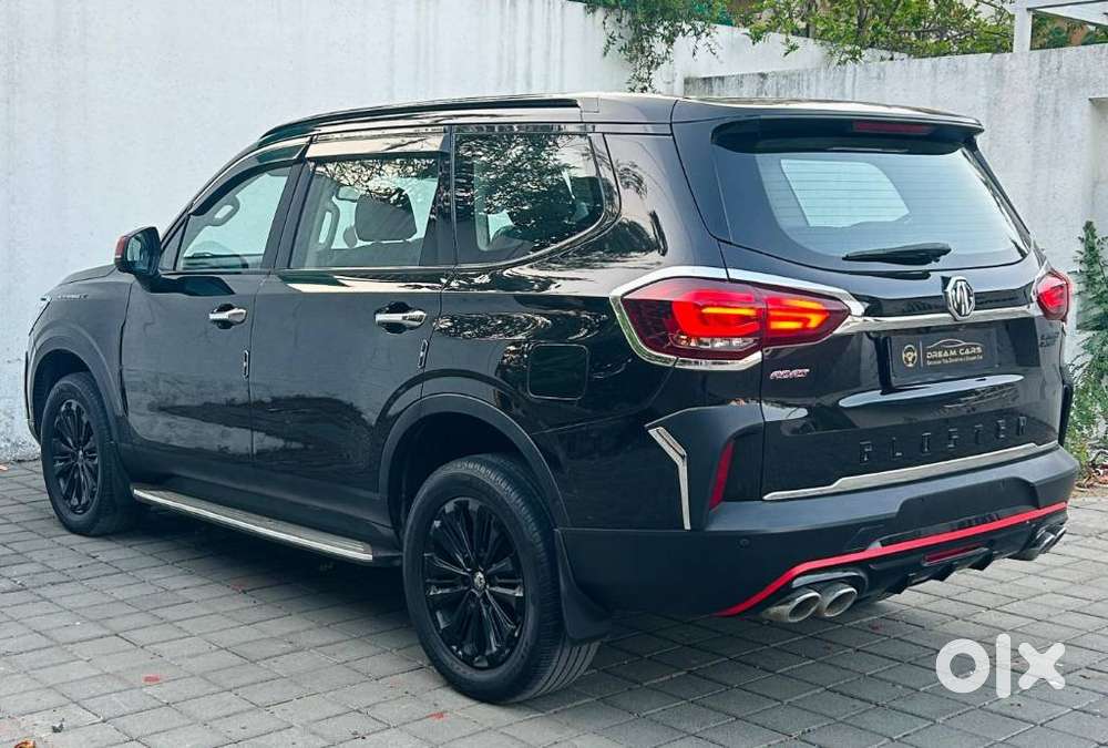 Mg Gloster Blackstorm 6 Str 2.0 Turbo 2wd, 2024, Diesel