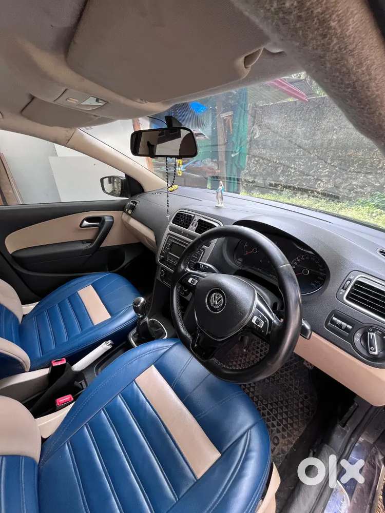 Volkswagen Polo 1.5 Tdi Highline (turbo Diesel) - 2015