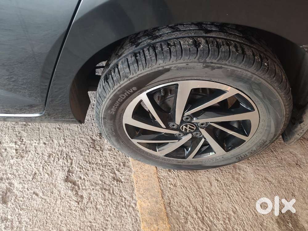 Volkswagen Virtus 1.0 Topline Tsi At, 2023, Petrol