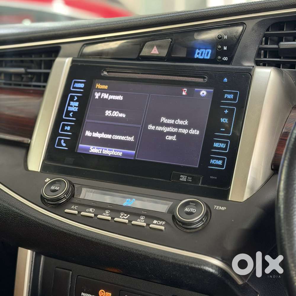 Toyota Innova Crysta [2020-ongoing] 2.4 Vx 8 Str, 2020, Diesel