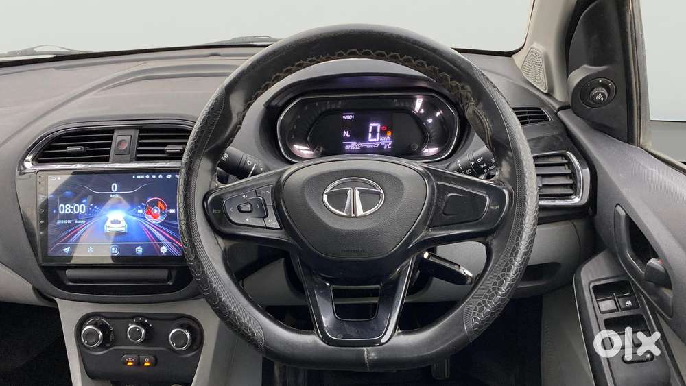 Tata Tiago 1.2 Revotron Xta, 2022, Petrol