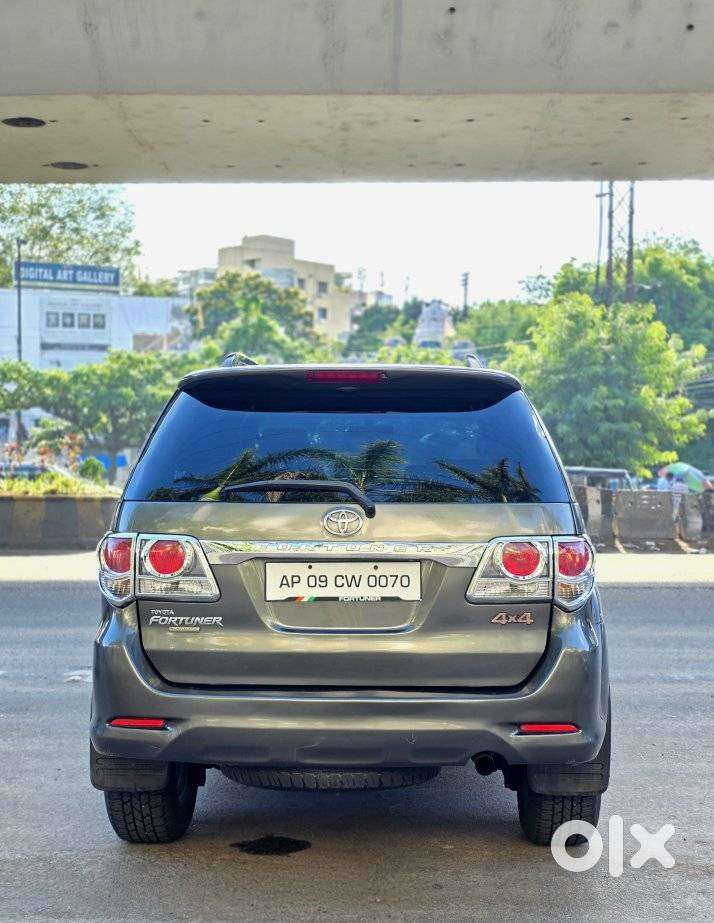 Toyota Fortuner 3.0 4x2 Automatic, 2014, Diesel