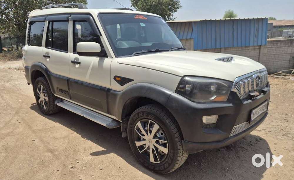 Mahindra Scorpio S4, 2015, Diesel