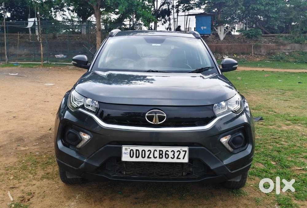 Tata Nexon 1.2 Revotron Xm (s), 2022, Petrol