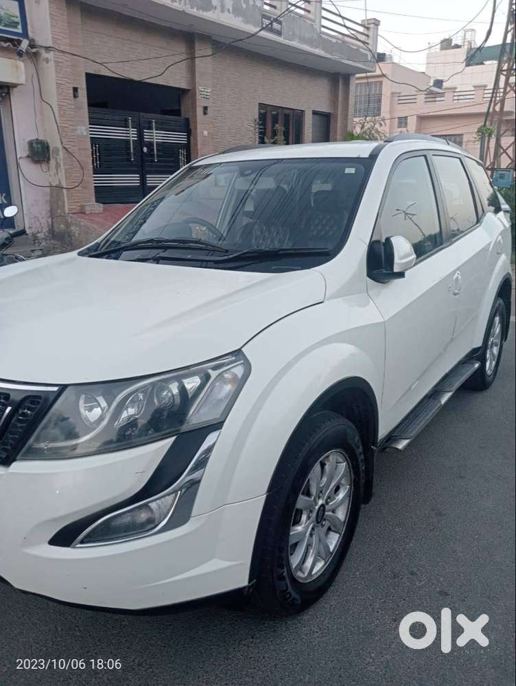 Mahindra Xuv500 2016 Diesel 140000 Km Driven