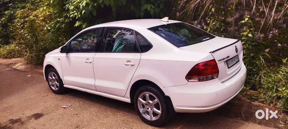 Volkswagen Vento 2013 Petrol 80000 Km Driven