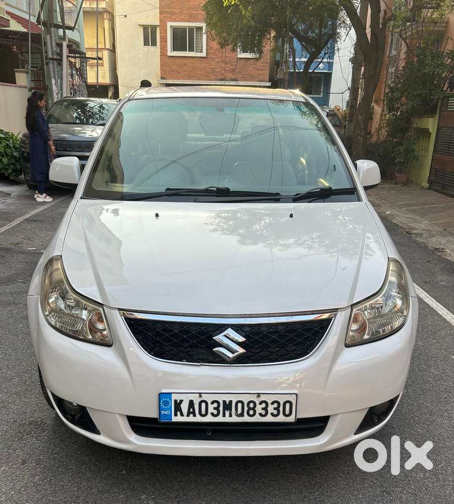 Maruti Suzuki Sx4 Zxi, 2012, Petrol