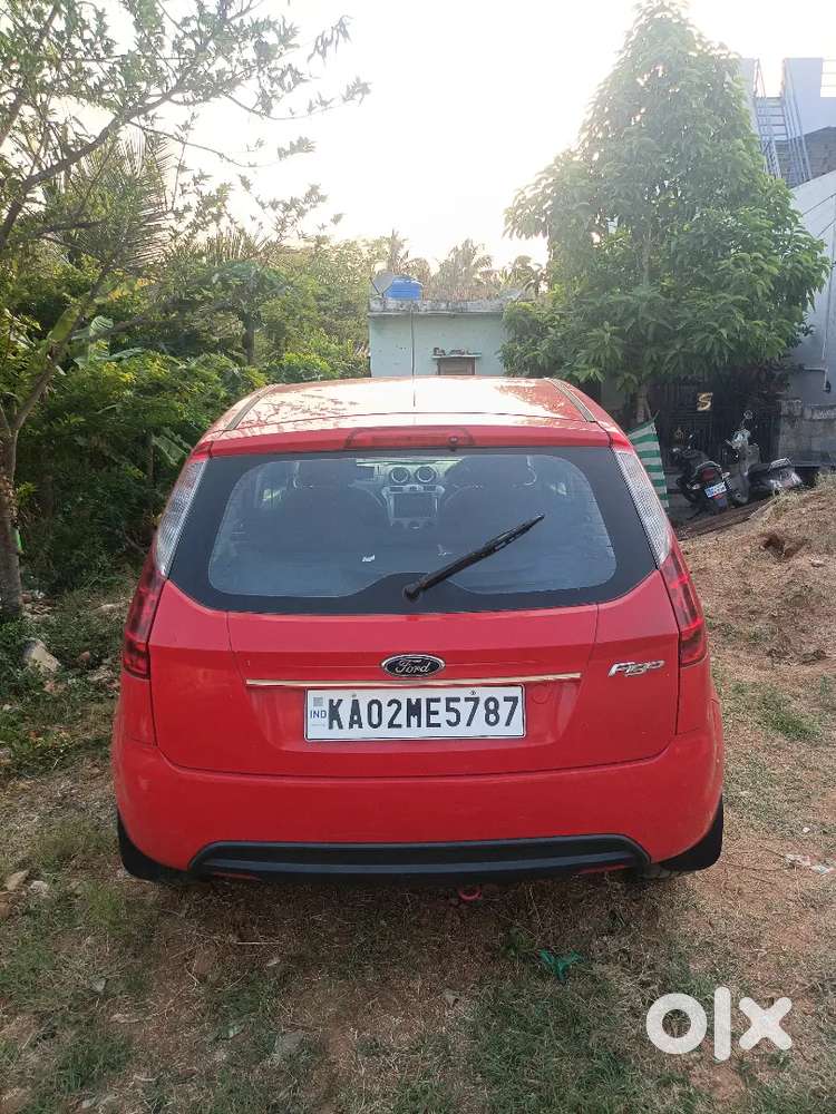 Ford Figo Petrol Zxi 2010
