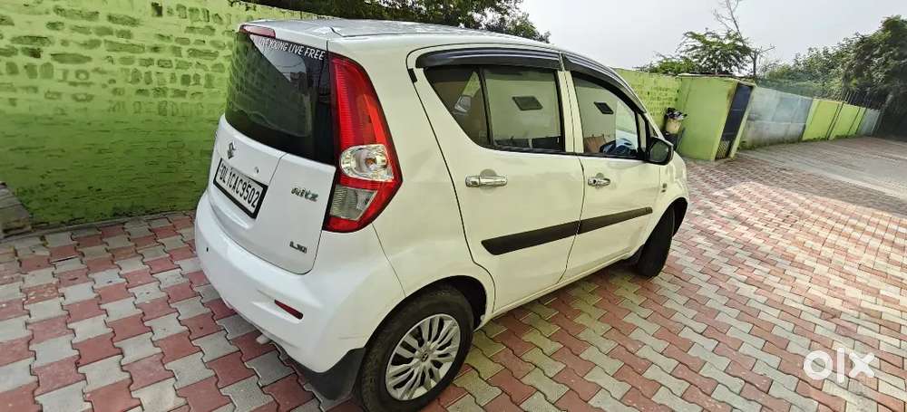 November 2016 Model With Best Mileage Car On Highway