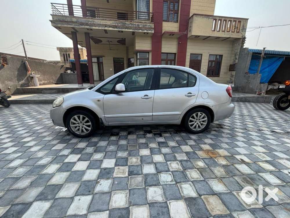 Maruti Suzuki Sx4 2010 Cng Fitted