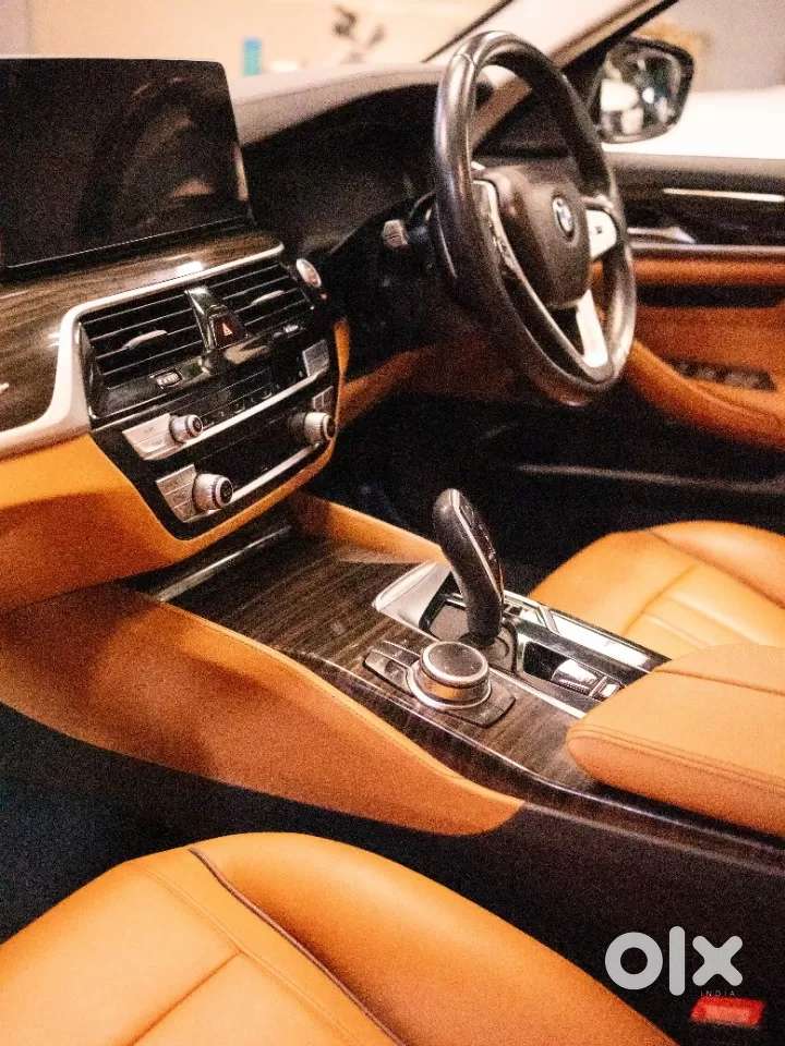 Bmw 5 Series 2.0 520d Luxury Line, 2023, Diesel