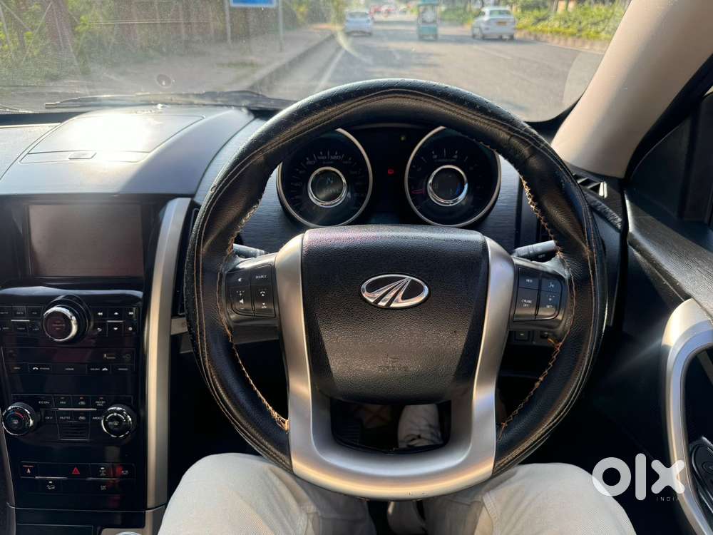 Mahindra Xuv500 W9, 2019